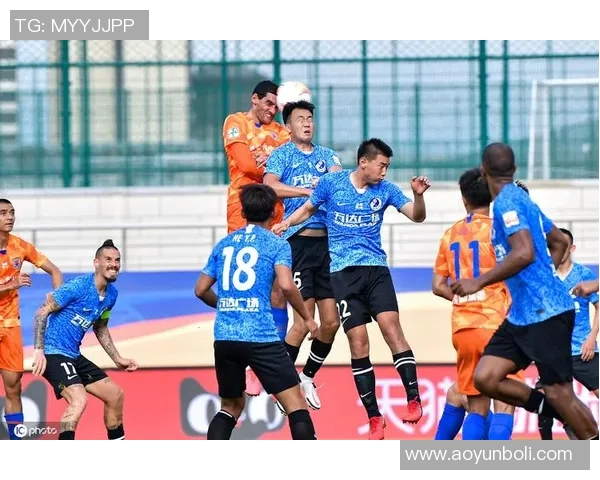 鲁能与上港激战正酣央视直播全程呈现精彩对决不容错过